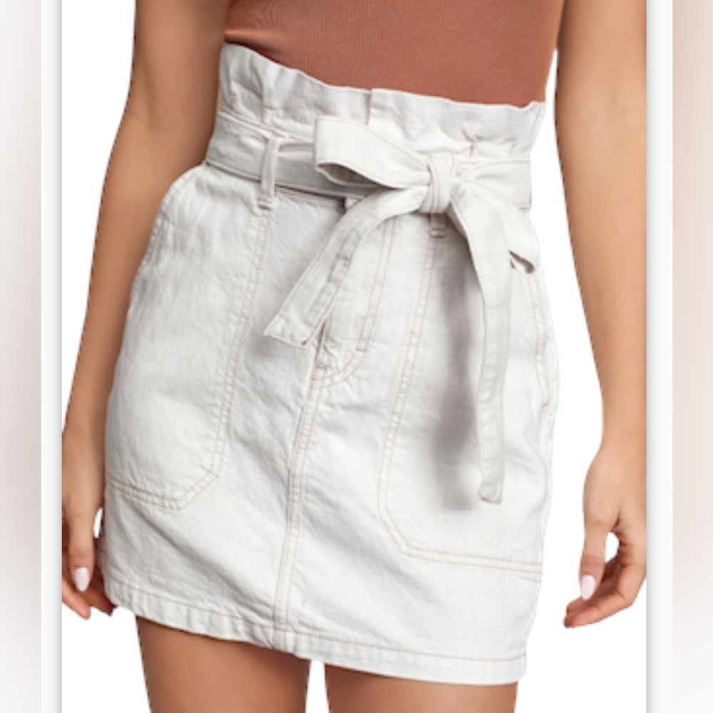 Free People Splendor in the Grass Cream Paper Bag Waist Mini Skirt Size 0